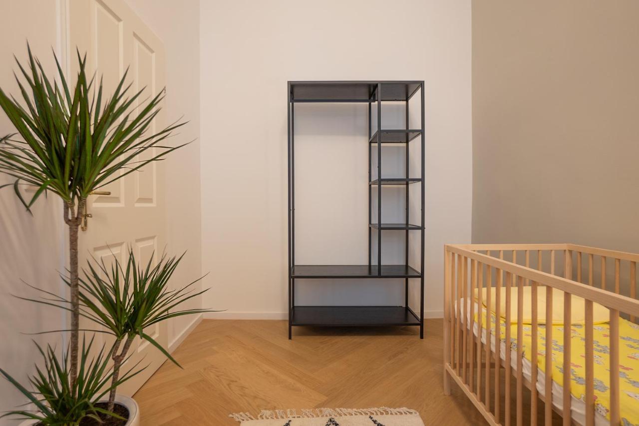 Spacious 110М2 Flat In The City Center Bécs Kültér fotó