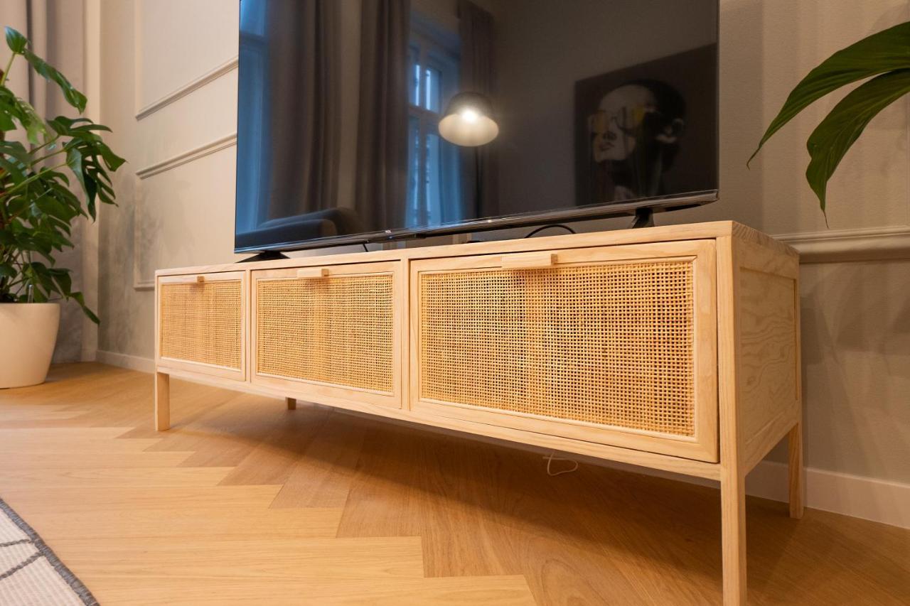 Spacious 110М2 Flat In The City Center Bécs Kültér fotó