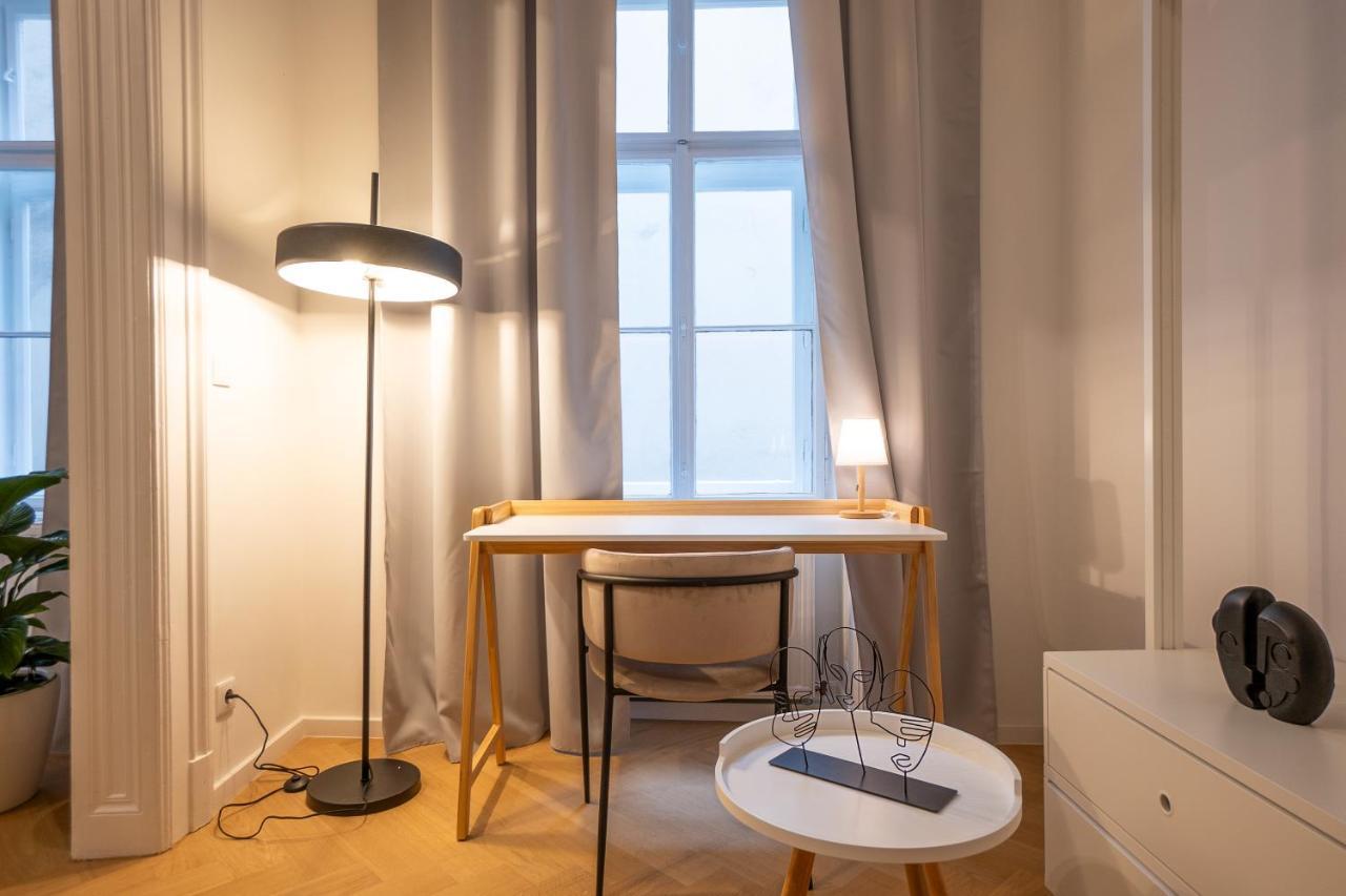 Spacious 110М2 Flat In The City Center Bécs Kültér fotó