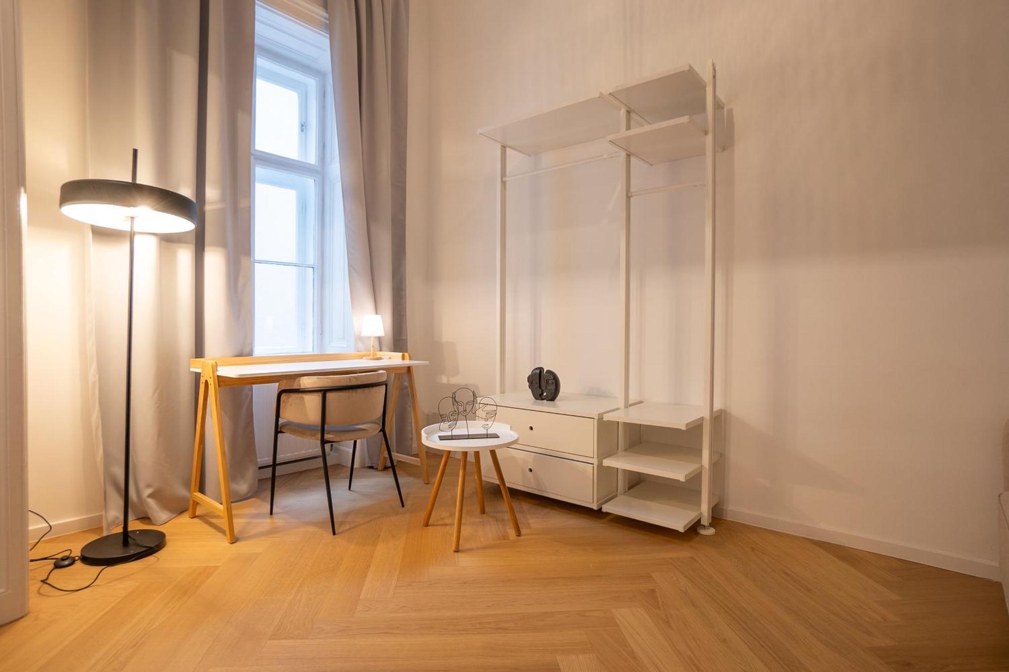 Spacious 110М2 Flat In The City Center Bécs Kültér fotó